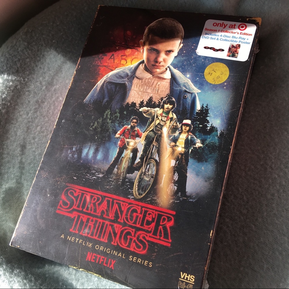 Stranger things season 1 collector edition blu ray